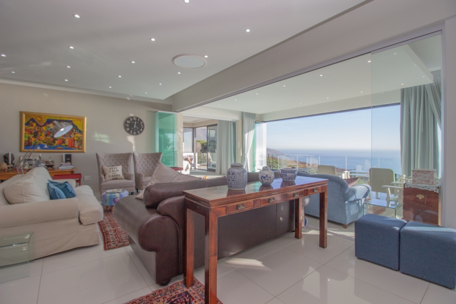 11 Bedroom Property for Sale in Camps Bay Western Cape